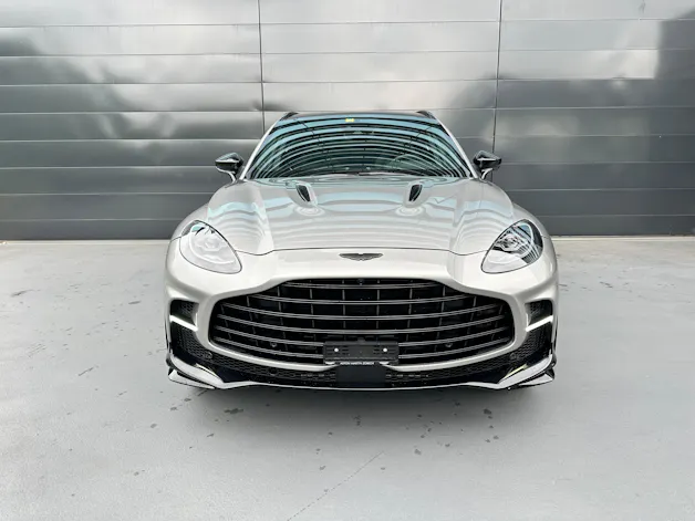 Aston Martin DBX 707 4.0 V8 Bi-Turbo