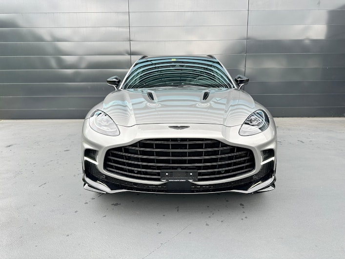 Vehicle image ASTON MARTIN DBX