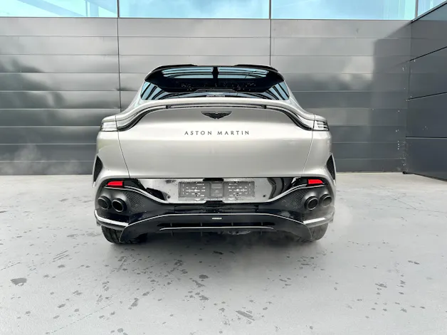 Aston Martin DBX 707 4.0 V8 Bi-Turbo