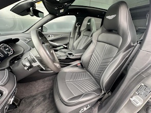 Vehicle image ASTON MARTIN DBX 707 4.0 V8 Bi-Turbo