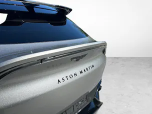 Aston Martin DBX 707 4.0 V8 Bi-Turbo