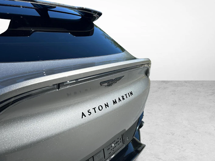 immagine del veicolo ASTON MARTIN DBX