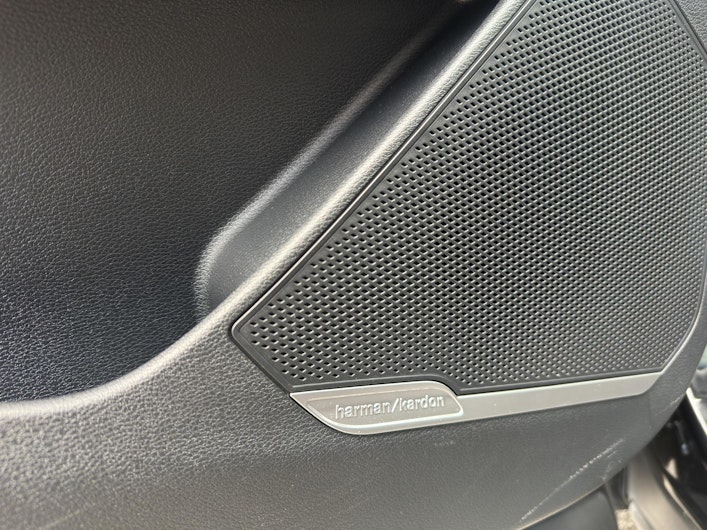 Vehicle image KIA SPORTAGE