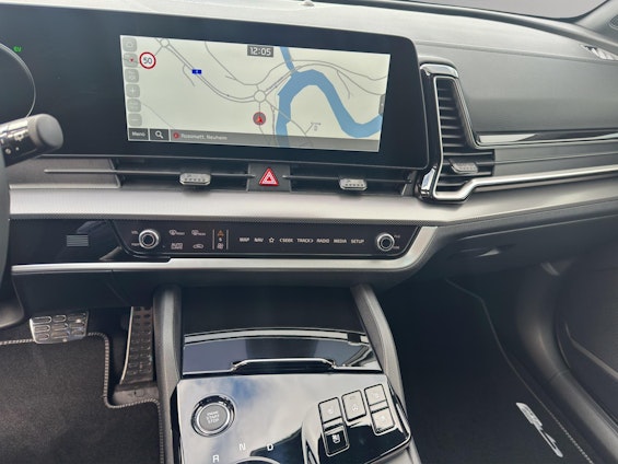 Vehicle image 8 Vehicle image 8