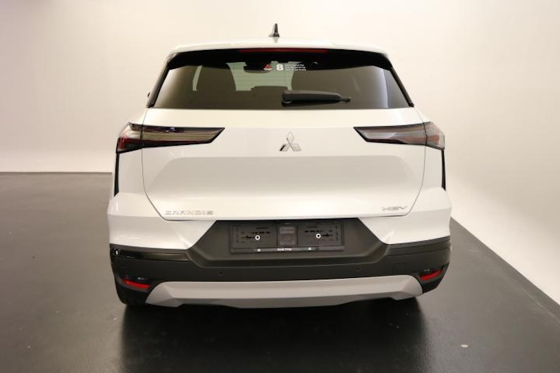 Vehicle image MITSUBISHI GRANDIS