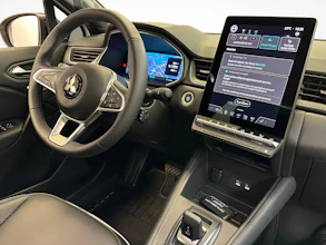 https://vehicle.imgix.net/4071798/d680ce9d-9516-4e8f-95ba-91ae63eb0c96.jpg