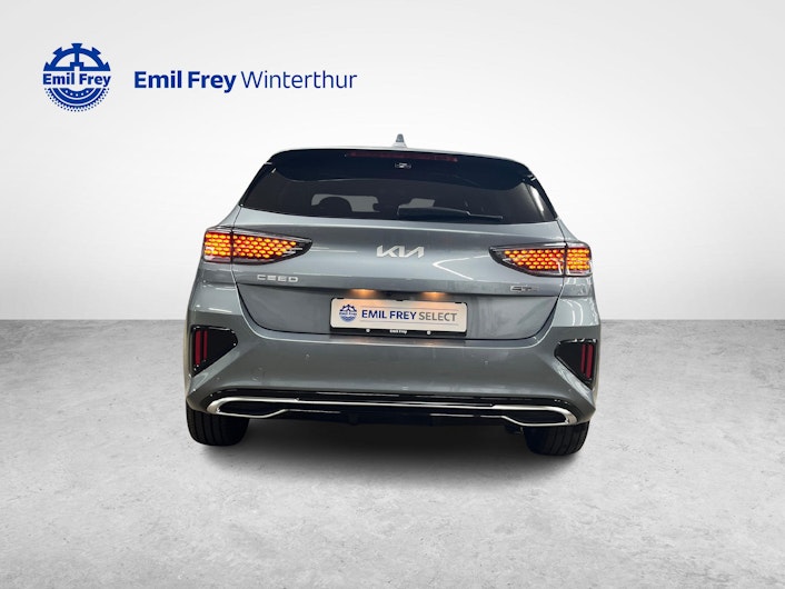 Vehicle image KIA CEED