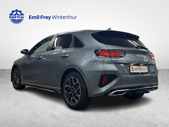 Vehicle image KIA CEED