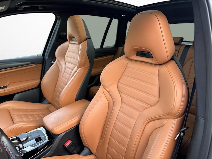 Vehicle image BMW X3