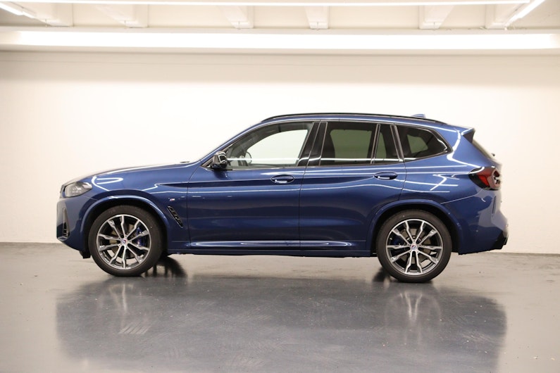 Vehicle image BMW X3