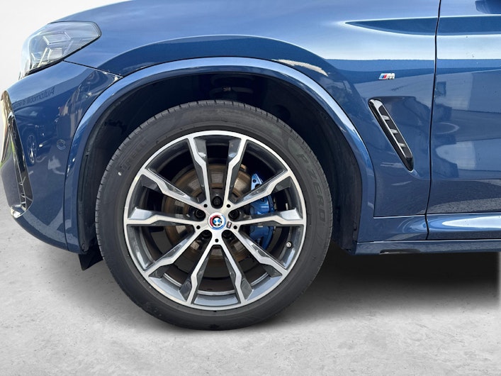 Vehicle image BMW X3