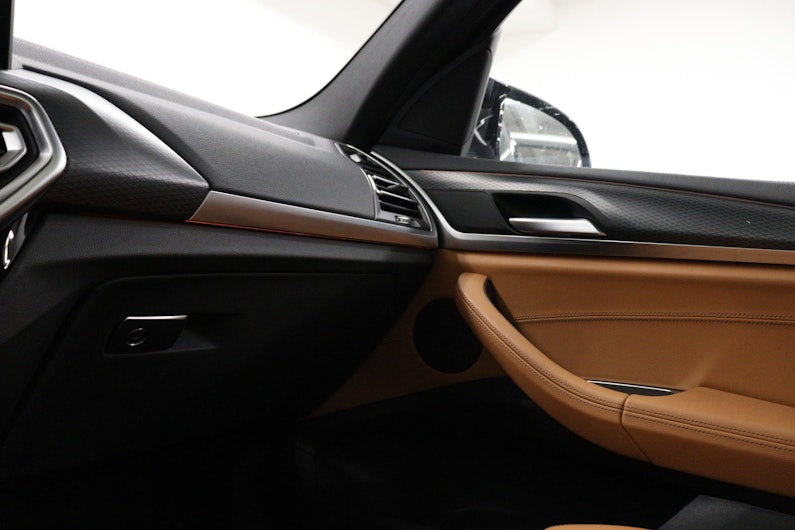 Vehicle image BMW X3