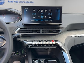 Vehicle image PEUGEOT 5008 1.2 Hybrid Allure Pack