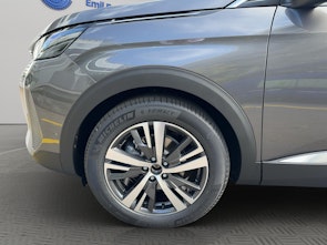 Vehicle image PEUGEOT 5008 1.2 Hybrid Allure Pack