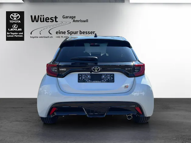 Toyota Yaris 1.5 VVT-i HSD GR Sport