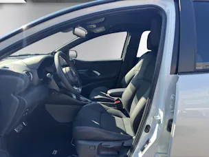 Toyota Yaris 1.5 VVT-i HSD GR Sport