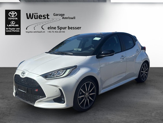 First vehicle image First vehicle image