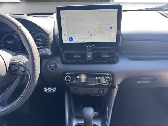 Vehicle image 16 Vehicle image 16