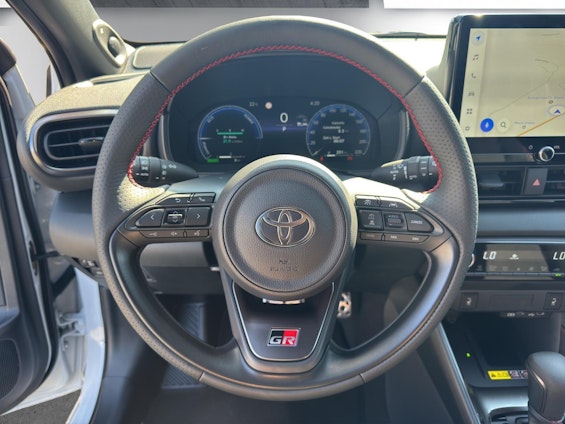 Vehicle image 9 Vehicle image 9