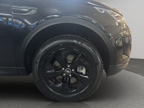 Vehicle image LAND ROVER Discovery Sport 2.0 SD4 200 SE