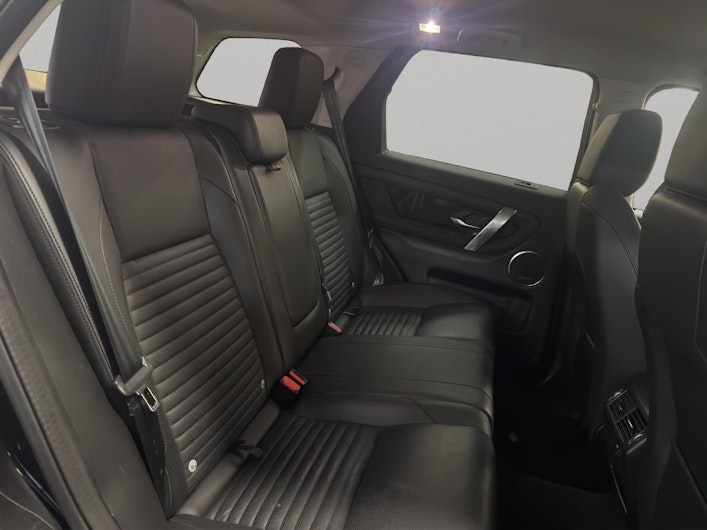 Vehicle image LAND ROVER DISCOVERY SPORT