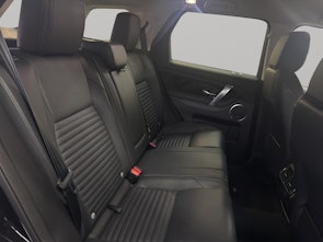 Vehicle image LAND ROVER Discovery Sport 2.0 SD4 200 SE