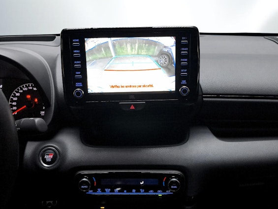 Vehicle image 6 Vehicle image 6