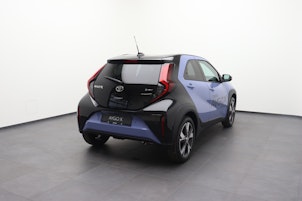 Vehicle image TOYOTA Aygo X 1.5 VVT-i HSD Trend