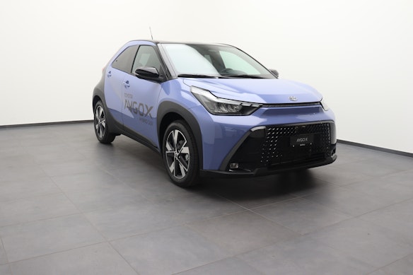 TOYOTA Aygo X 1.5 VVT-i HSD Trend 3