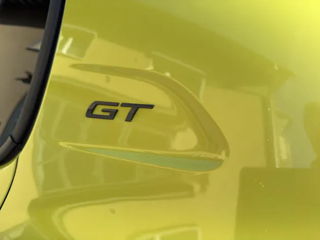 Peugeot 208 1.2 Hybrid GT