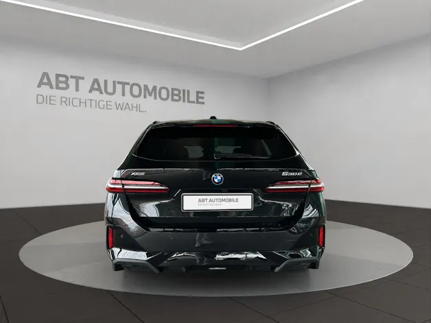 BMW 530e xDrive Touring