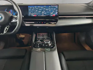 BMW 530e xDrive Touring