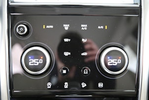 Vehicle image LAND ROVER Discovery Sport 1.5 T 300e S