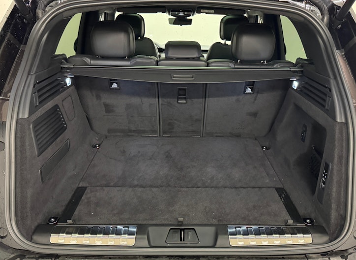 Vehicle image LAND ROVER RANGE ROVER SPORT