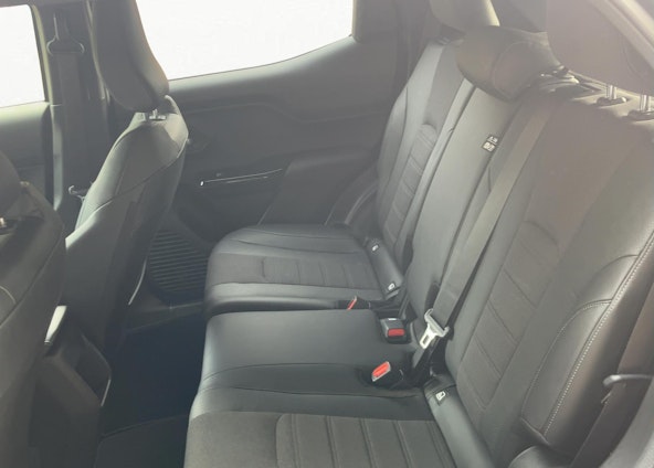 Vehicle image 10 Vehicle image 10