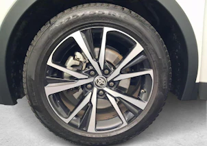 Fahrzeugbild TOYOTA C-HR 2.0 PHEV Swiss Edition