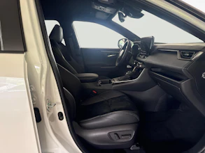https://vehicle.imgix.net/4072031/ce1abcdf-4bec-487b-8006-897599dbb89c.jpg