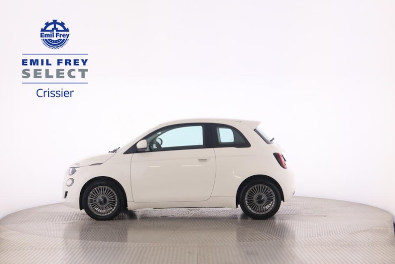 Vehicle image FIAT 500
