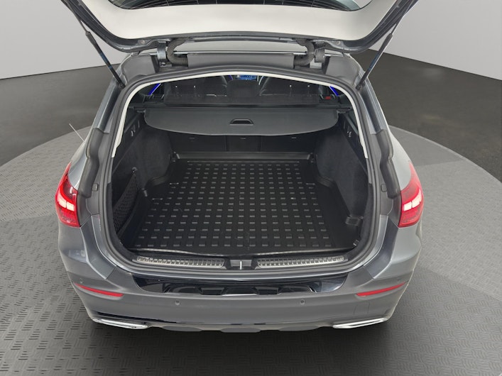 Vehicle image MERCEDES-BENZ C 220