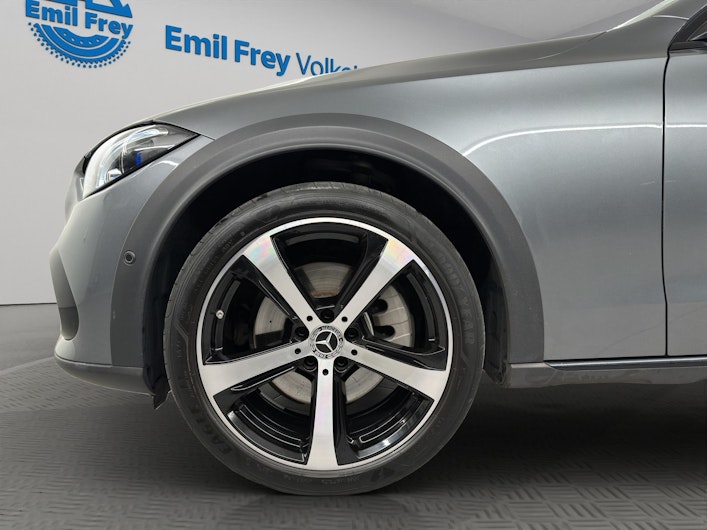 Vehicle image MERCEDES-BENZ C 220