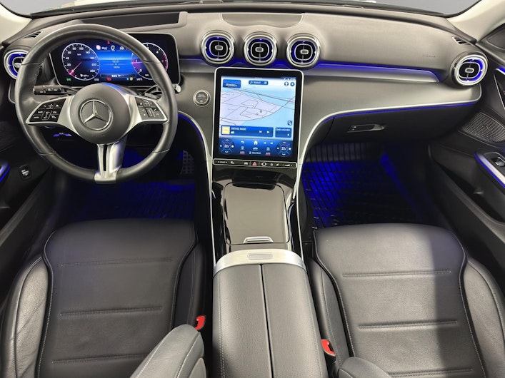 Vehicle image MERCEDES-BENZ C 220