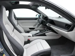 Porsche 911 Carrera