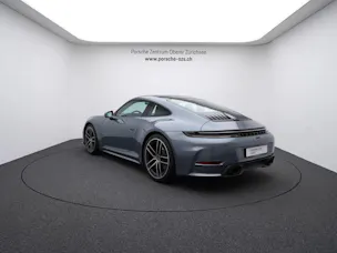 Porsche 911 Carrera