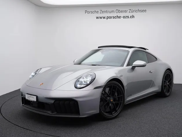Porsche 911 Carrera 4 GTS