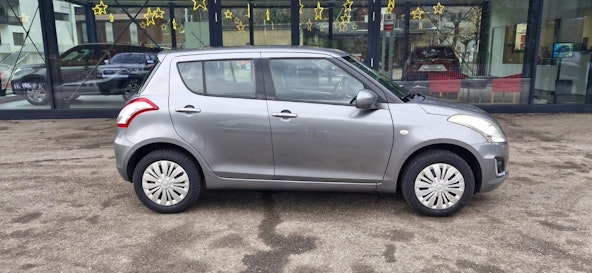 Vehicle image 3 Vehicle image 3