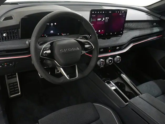 Škoda Superb 2.0 TDI Sportline 4x4 DSG