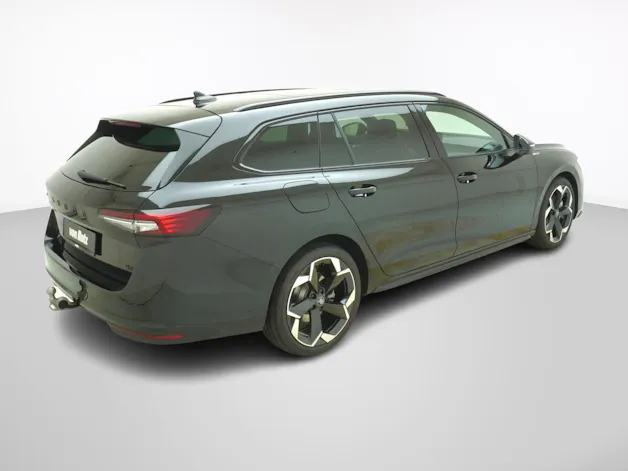 Škoda Superb 2.0 TDI Sportline 4x4 DSG