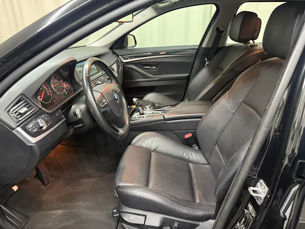 BMW 520d Touring Steptronic