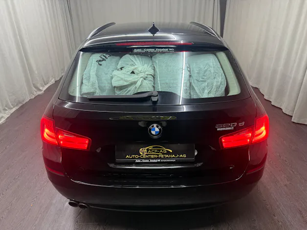 BMW 520d Touring Steptronic