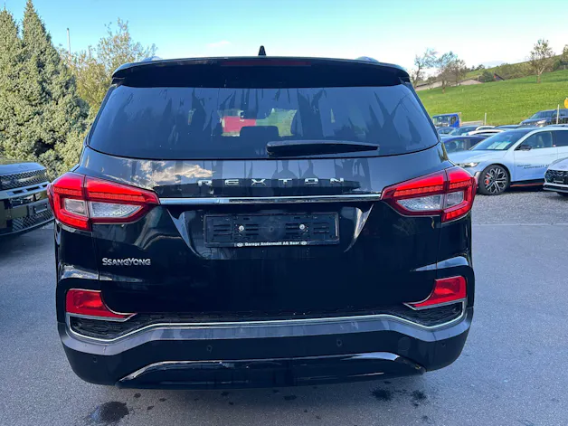 KGM -SsangYong Rexton RX220 e-XDi Sapphire 4WD
